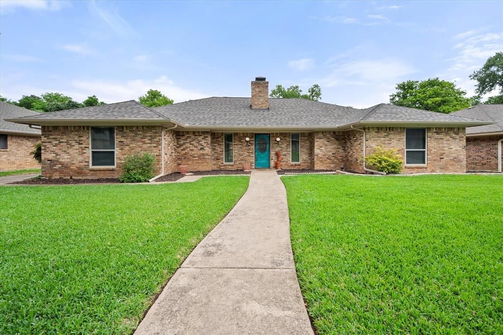 4103 Three Oaks Drive, Arlington, TX 76016 Main Photo