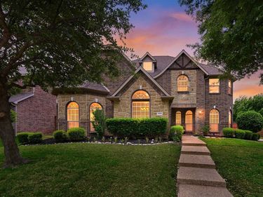 1955 Sandy Creek Drive, Frisco, TX 75033
