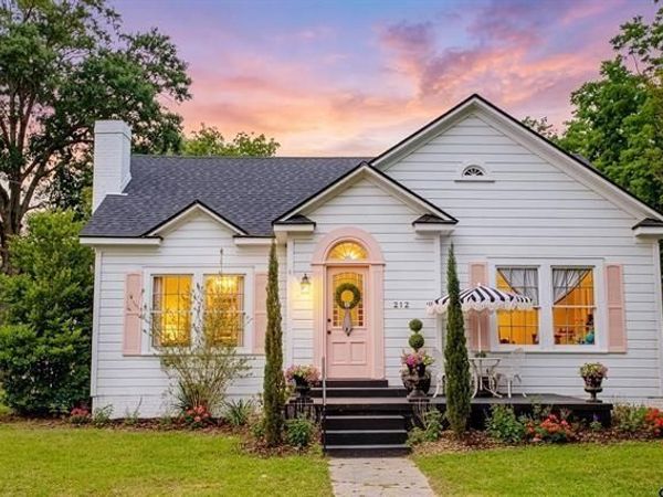 212 Smith Street, Henderson, TX 75654