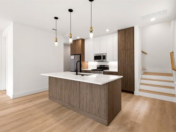 413 N Patton Avenue, Dallas, TX 75203