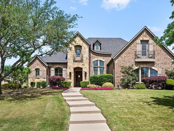 1 Kensington Drive, Heath, TX 75032