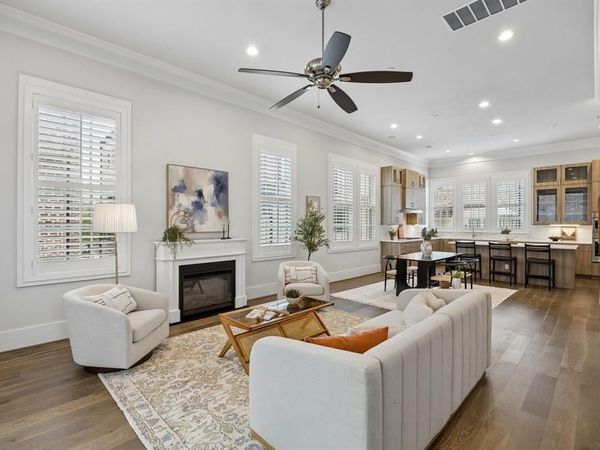 14971 Oak Street, Addison, TX 75001