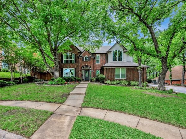 8555 Shadybrooke Court, North Richland Hills, TX 76182
