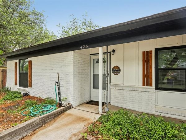 426 W Lake Street, Krum, TX 76249