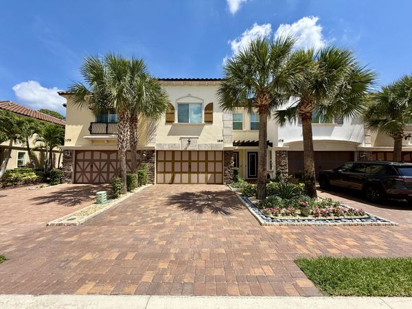 168 Crape Myrtle Lane, Wellington, FL 33414