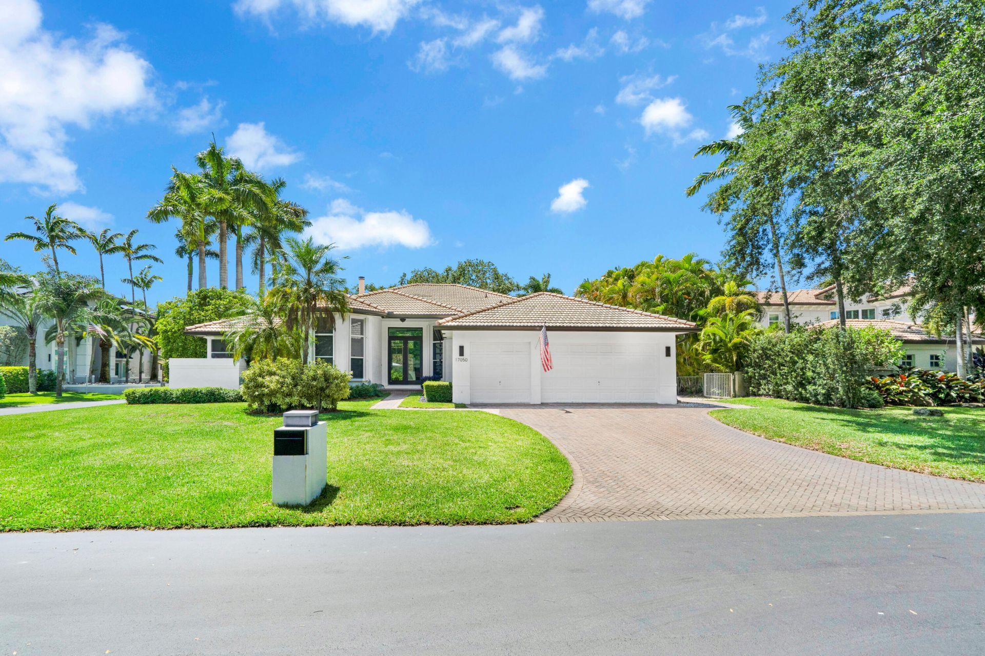 17050 SW 74th Avenue, Palmetto Bay, FL 33157 Photo