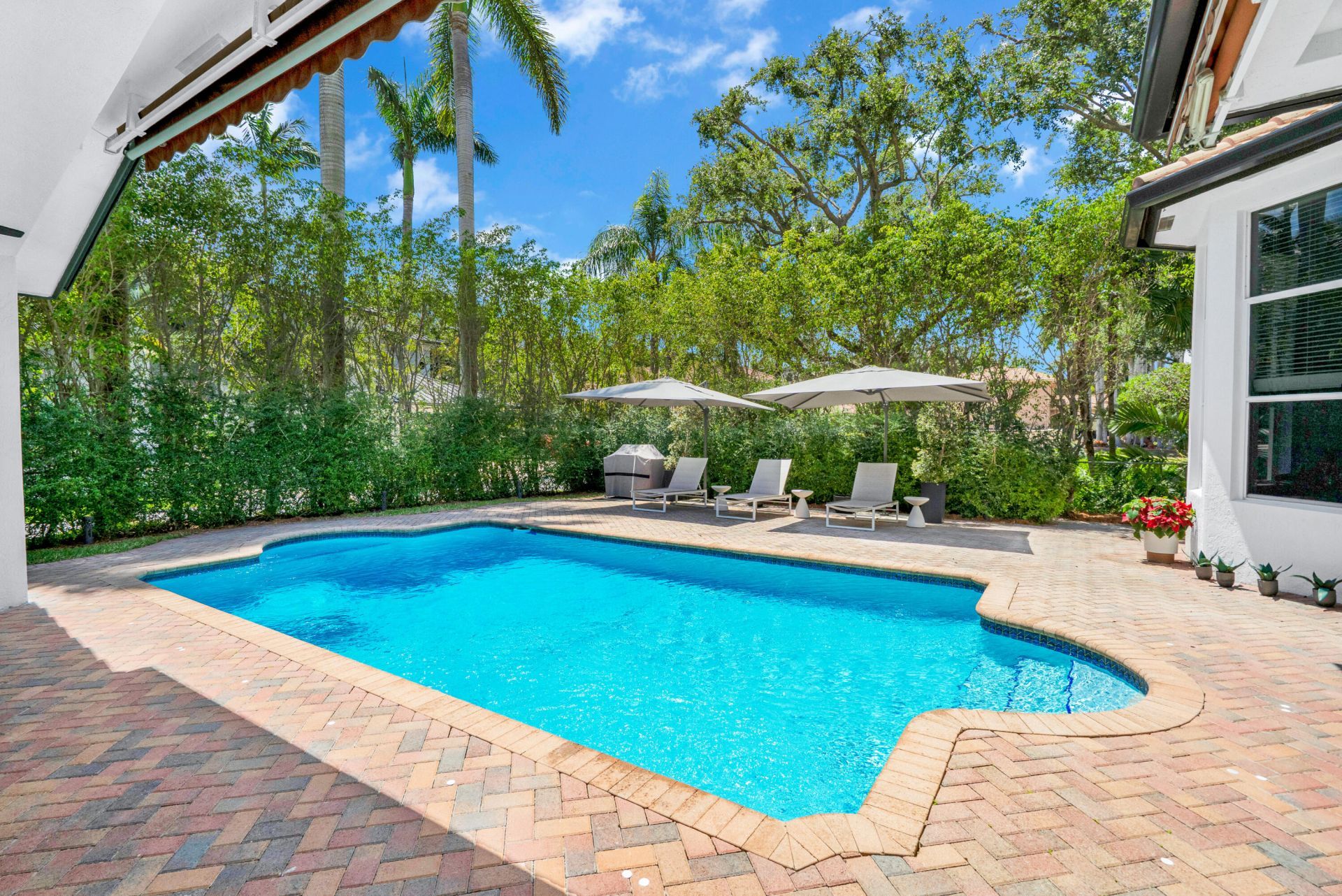 17050 SW 74th Avenue, Palmetto Bay, FL 33157 Photo