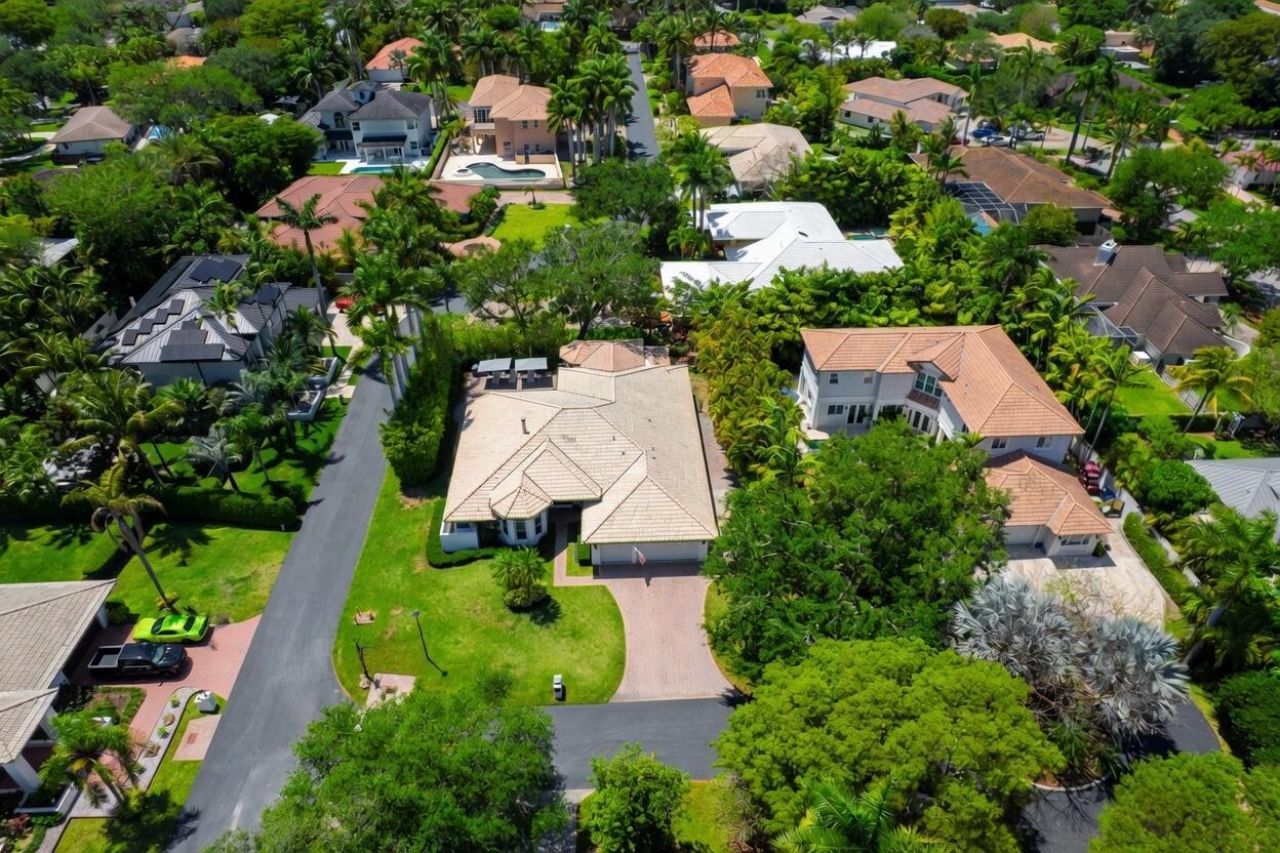 17050 SW 74th Avenue, Palmetto Bay, FL 33157 Photo