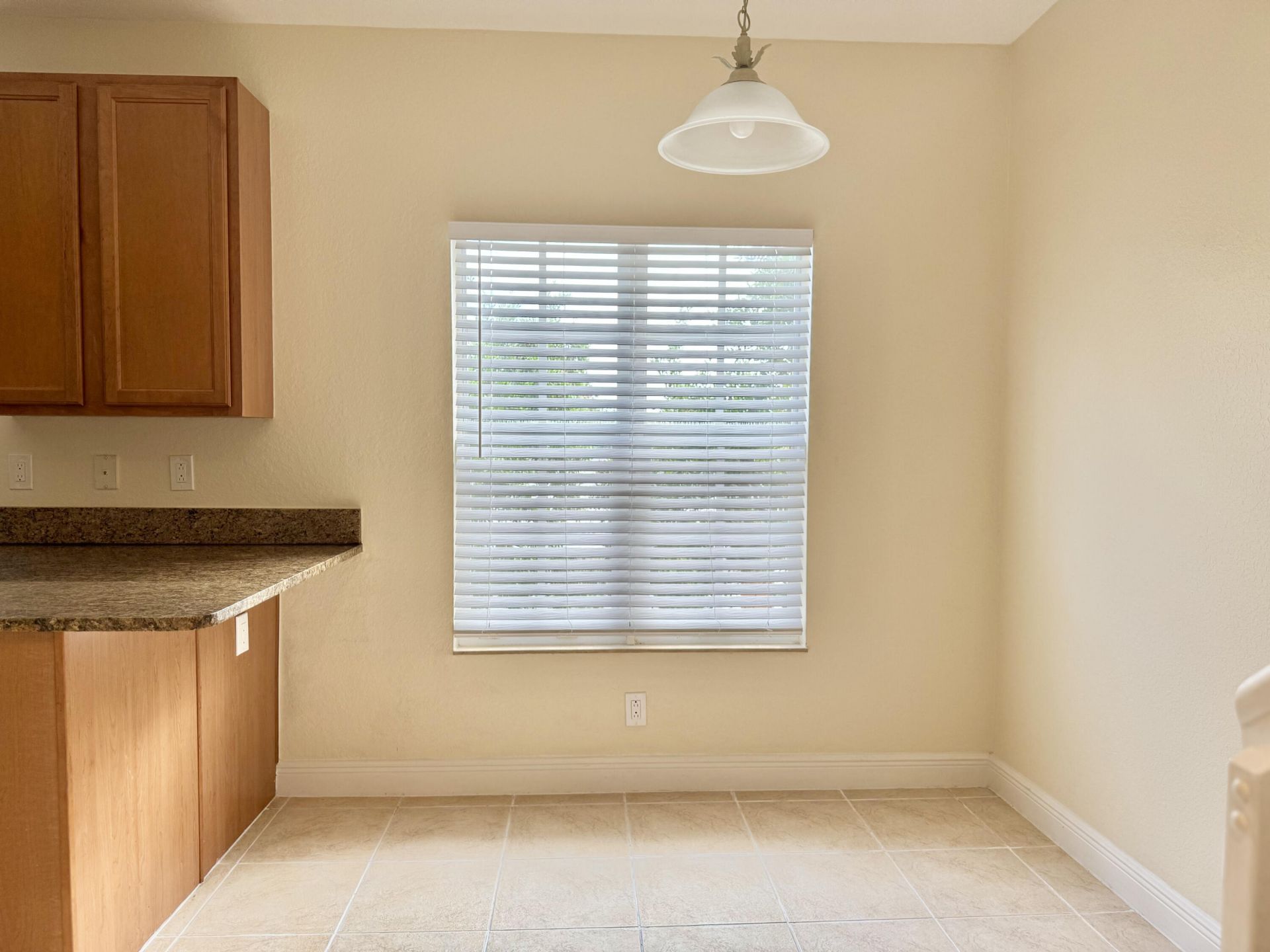 531 S Federal Highway, Unit 15, Lake Worth Beach, FL 33460 Photo