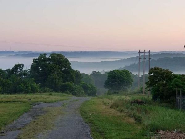 311 Tipton Mountain Road , Reeds Spring, MO 65737