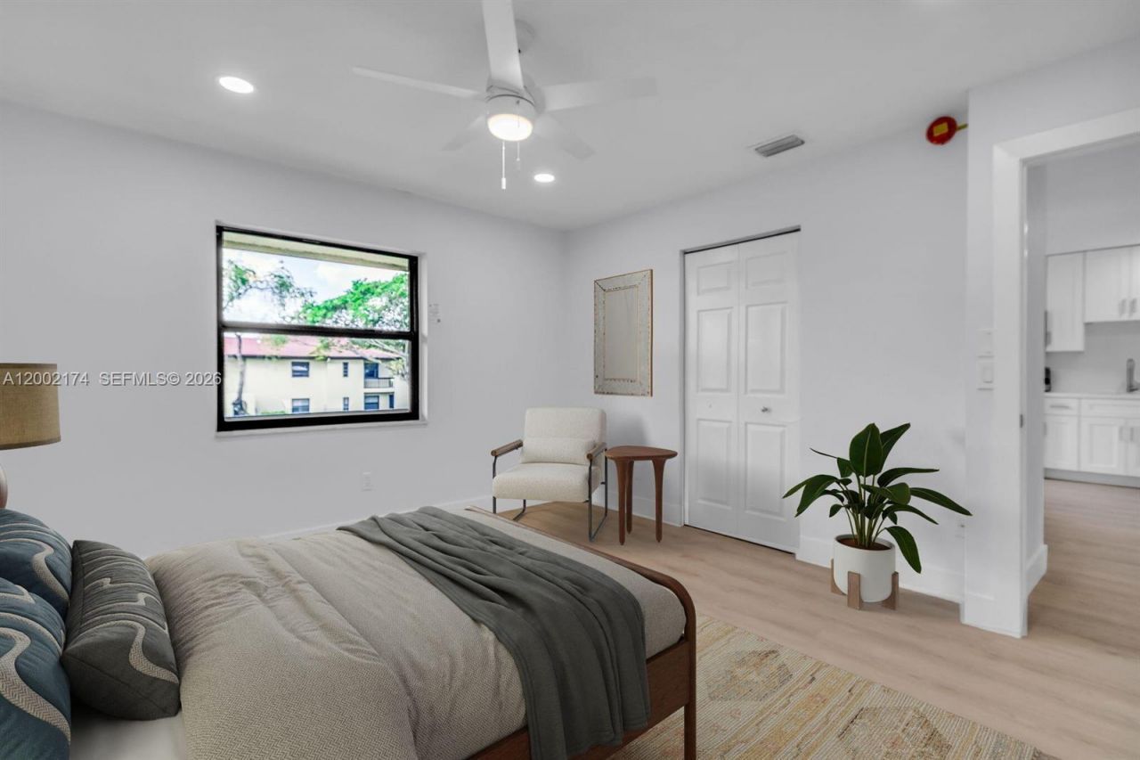 8535 Casa Del Lago , Unit F, Boca Raton, FL 33433 Photo