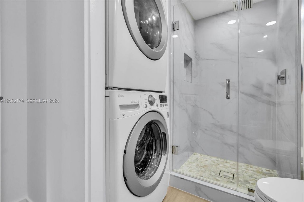 8535 Casa Del Lago , Unit F, Boca Raton, FL 33433 Photo