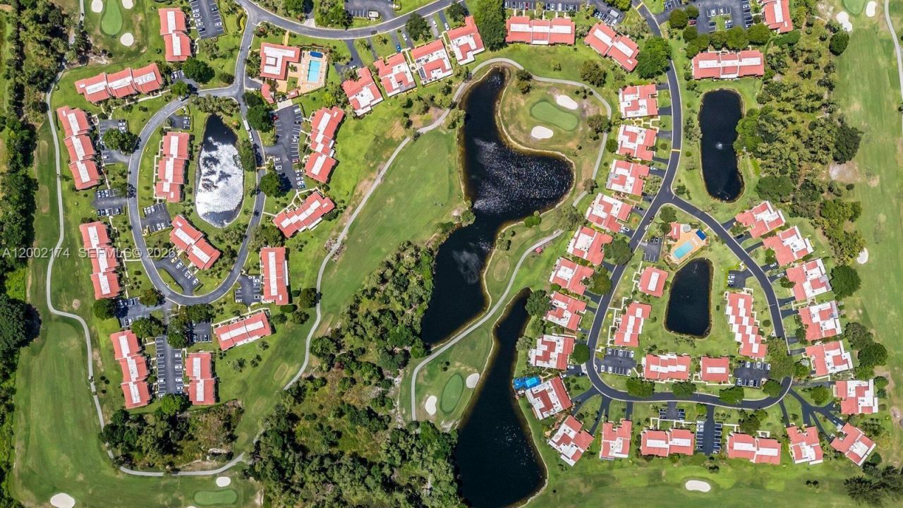 8535 Casa Del Lago , Unit F, Boca Raton, FL 33433 Photo