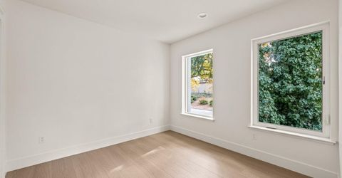 2505 W St, Sacramento, CA 95818 Photo