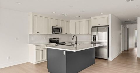 2505 W St, Sacramento, CA 95818 Photo