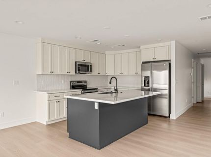 2505 W St, Sacramento, CA 95818 Photo