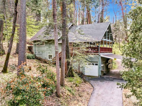 3292 Lakewood, Arnold, CA 95223