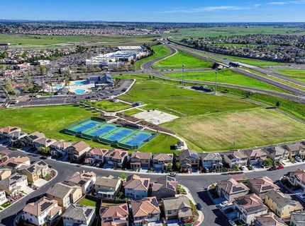 1057 Lincolnshire, Lincoln, CA 95648 Photo