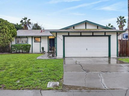 7715 Reenel Way, Sacramento, CA 95832 Photo