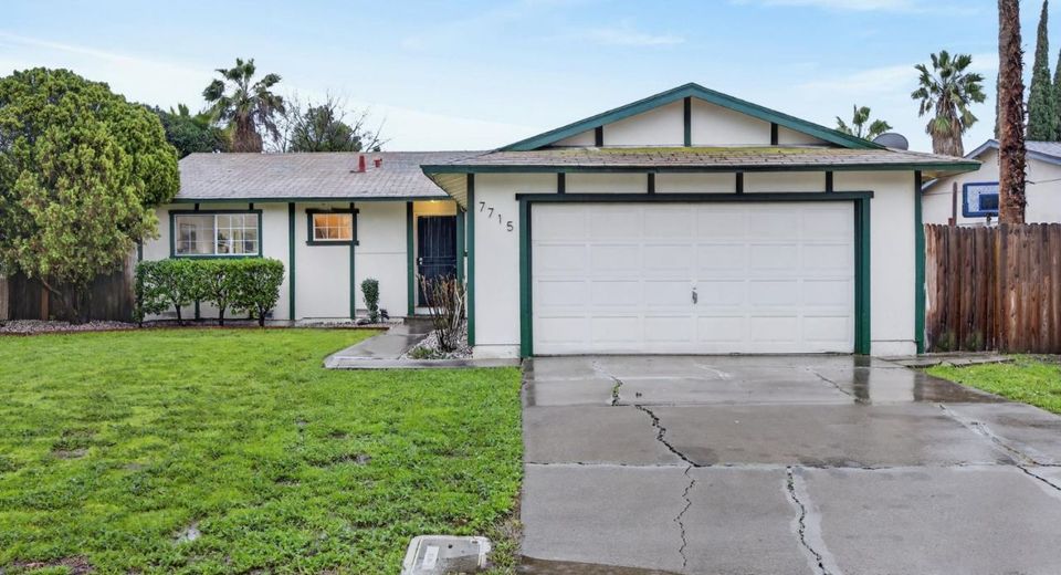 7715 Reenel Way, Sacramento, CA 95832 Photo