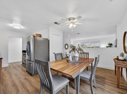 7715 Reenel Way, Sacramento, CA 95832 Photo