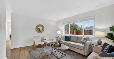 7715 Reenel Way, Sacramento, CA 95832 Photo