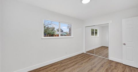 7715 Reenel Way, Sacramento, CA 95832 Photo