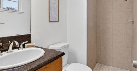 7715 Reenel Way, Sacramento, CA 95832 Photo