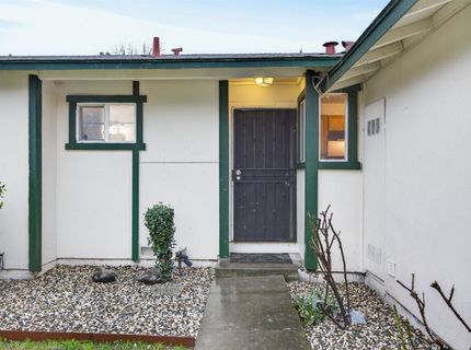 7715 Reenel Way, Sacramento, CA 95832 Photo