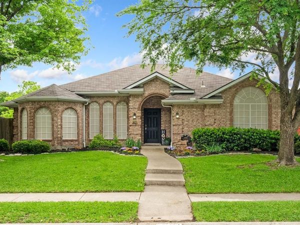 2302 Randi Road, Rowlett, TX 75088