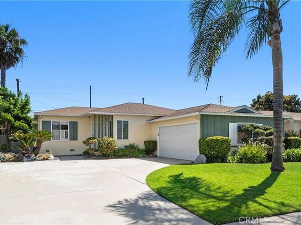 7852 Darwin Avenue, Midway City, CA 92655