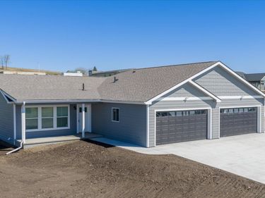 113 W 6TH Street, Unit A (WEST SI, WOODBINE, IA 51579