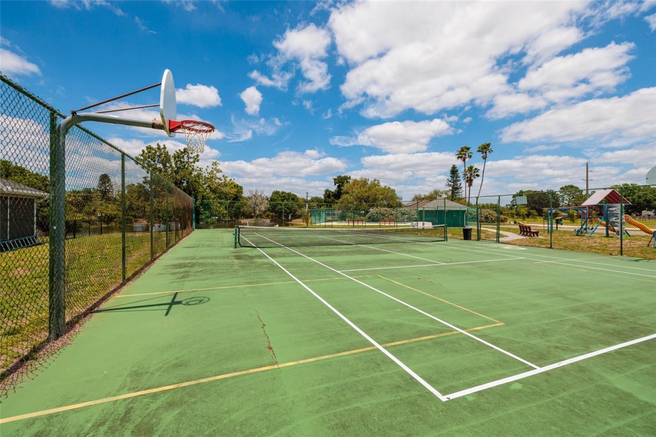 6201 61st Court E, Palmetto, FL 34221 Photo