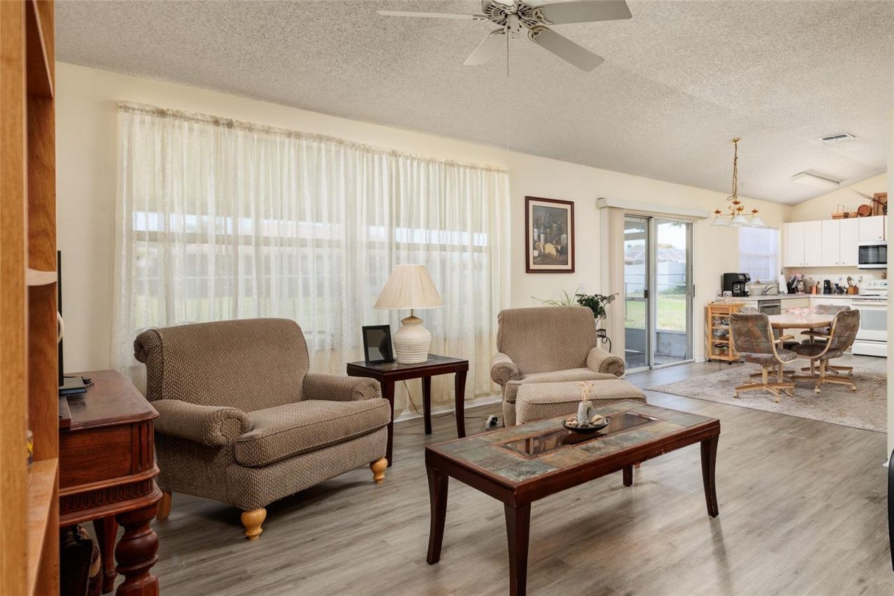 6201 61st Court E, Palmetto, FL 34221 Photo