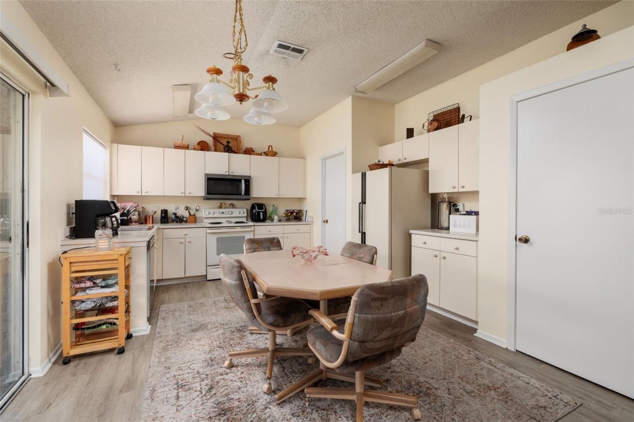 6201 61st Court E, Palmetto, FL 34221 Photo