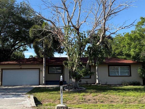 1532 ORANGE STREET , CLEARWATER, FL 33756