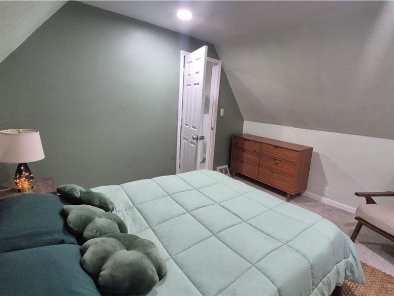 2110 Willey Avenue, Cleveland, OH 44113 Photo 11