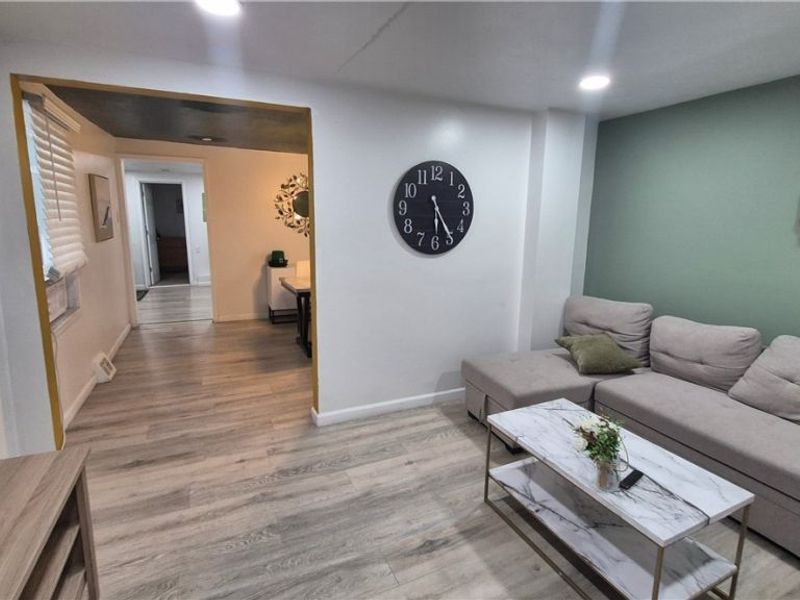 2110 Willey Avenue, Cleveland, OH 44113 Photo 3