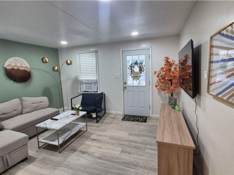 2110 Willey Avenue, Cleveland, OH 44113 Photo 4