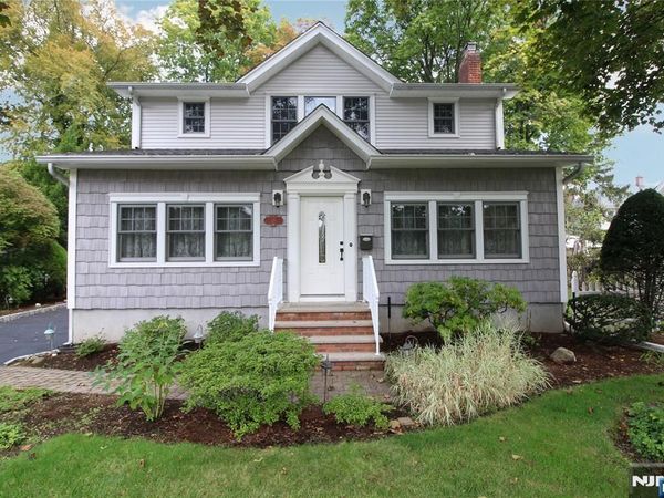 314 Knickerbocker Road, TENAFLY, NJ 07670