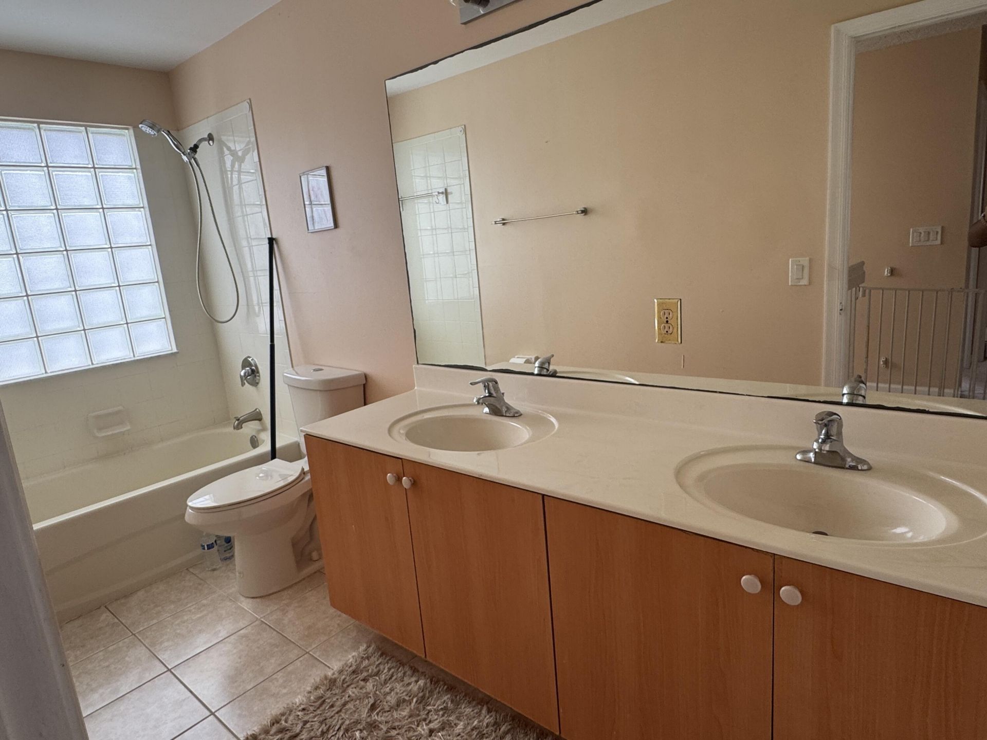 6457 Adriatic Way, Lake Belvedere Estates, FL 33413 Photo