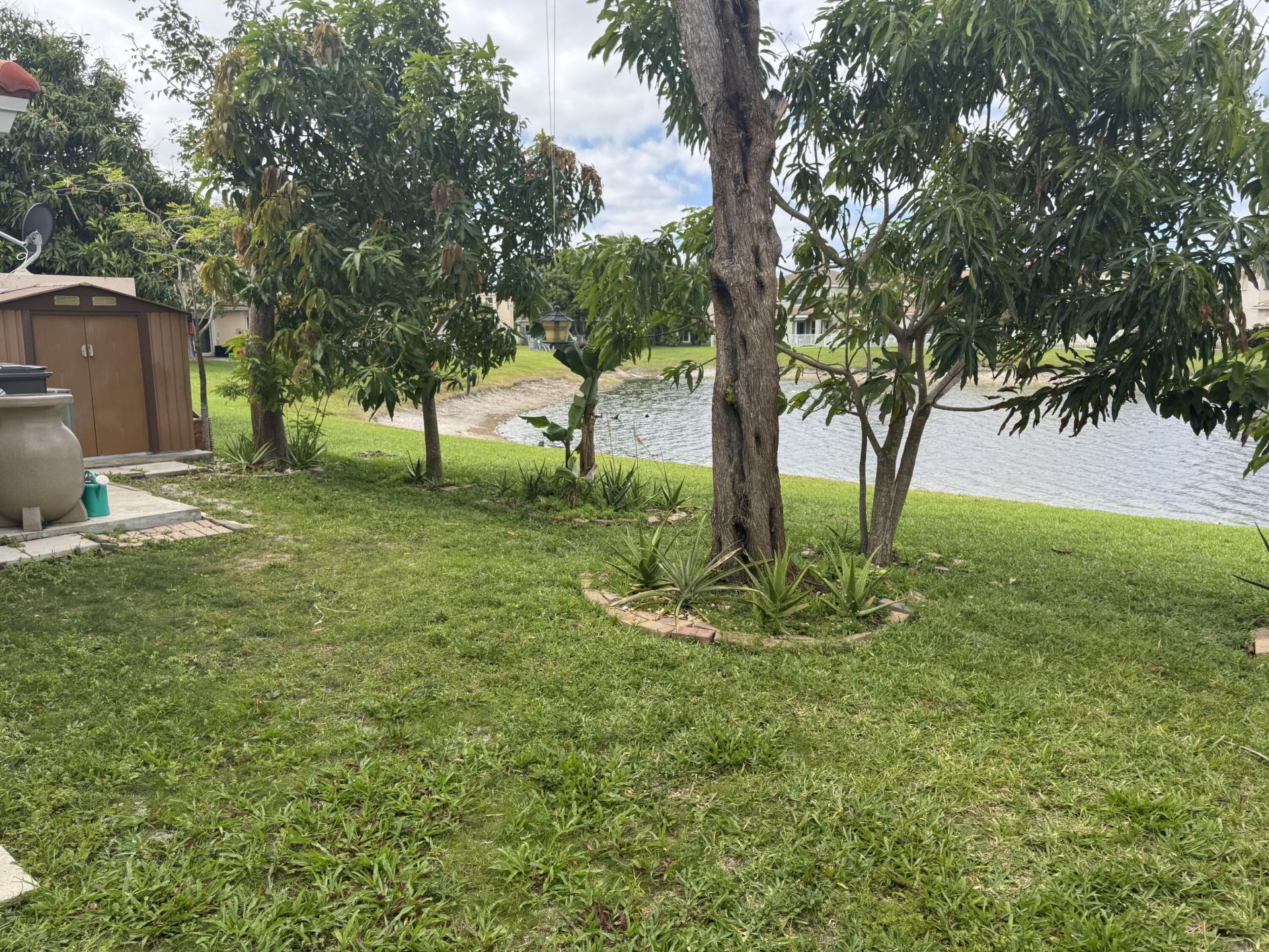 6457 Adriatic Way, Lake Belvedere Estates, FL 33413 Photo