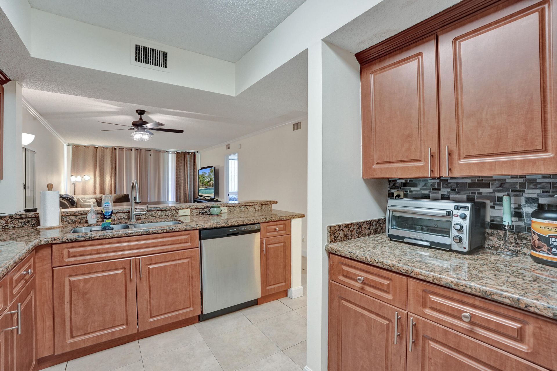 8266 NW 24th Street, Coral Springs, FL 33065 Photo