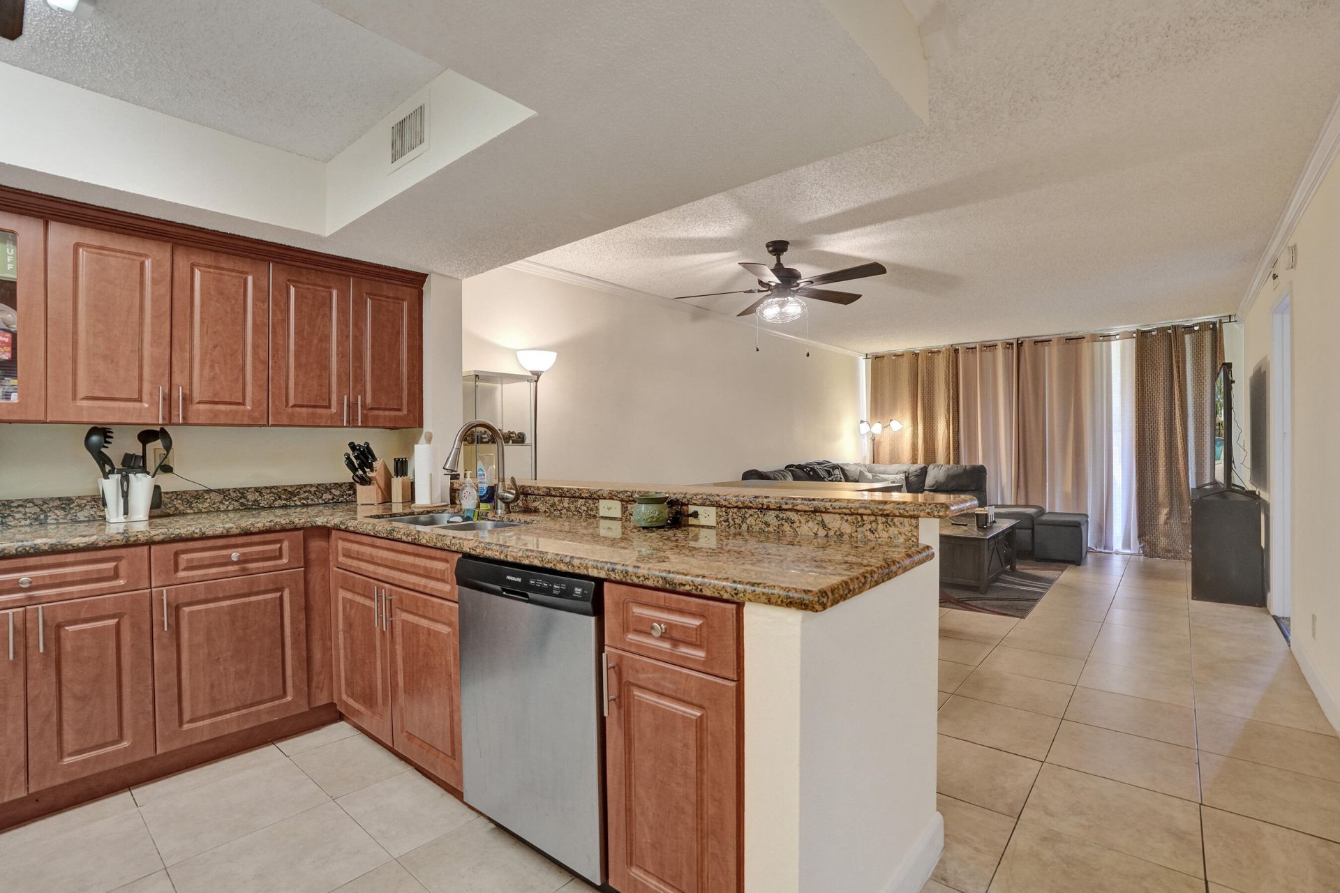 8266 NW 24th Street, Coral Springs, FL 33065 Photo