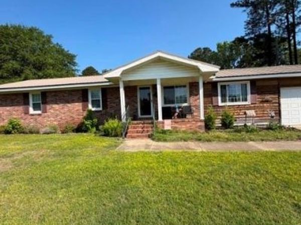 349 Empire Chester Highway, Cochran, GA 31014