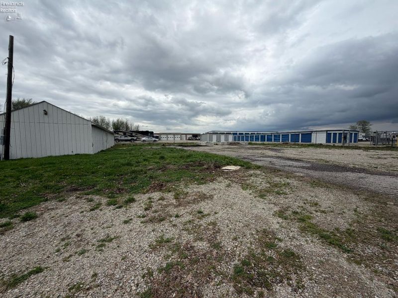 2252 Sr 20, Clyde, OH 43410 Photo 11