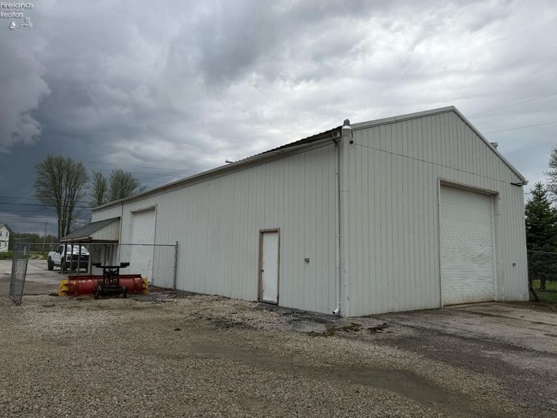 2252 Sr 20, Clyde, OH 43410 Photo 9