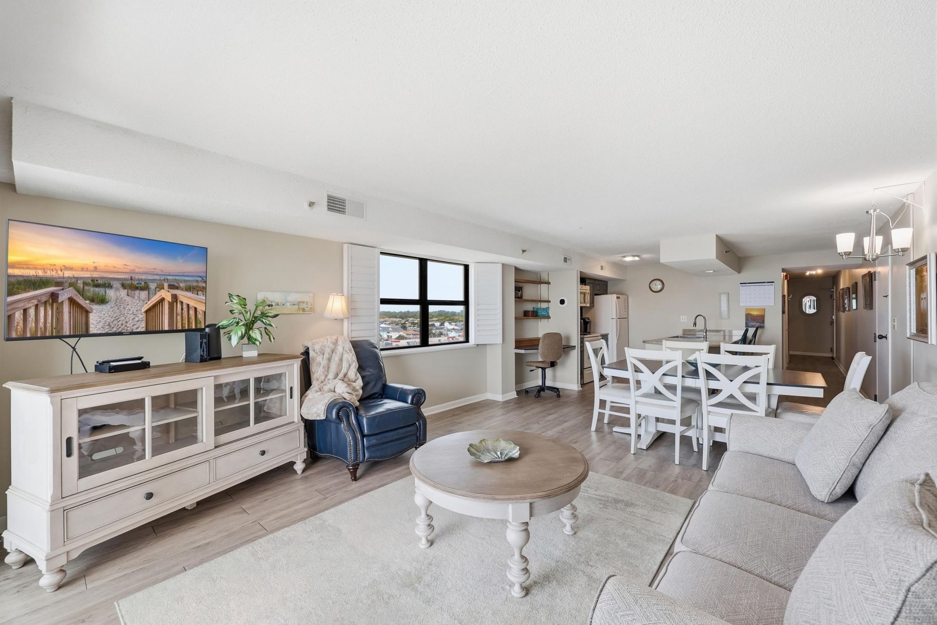 2500 N Ocean Blvd. Photo 13