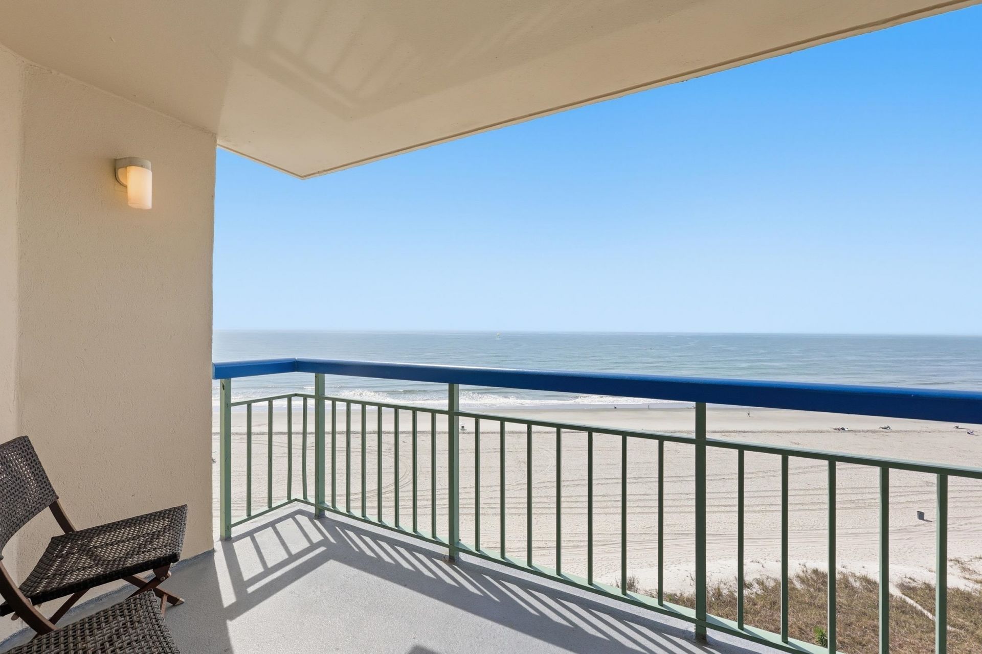 2500 N Ocean Blvd. Photo 15