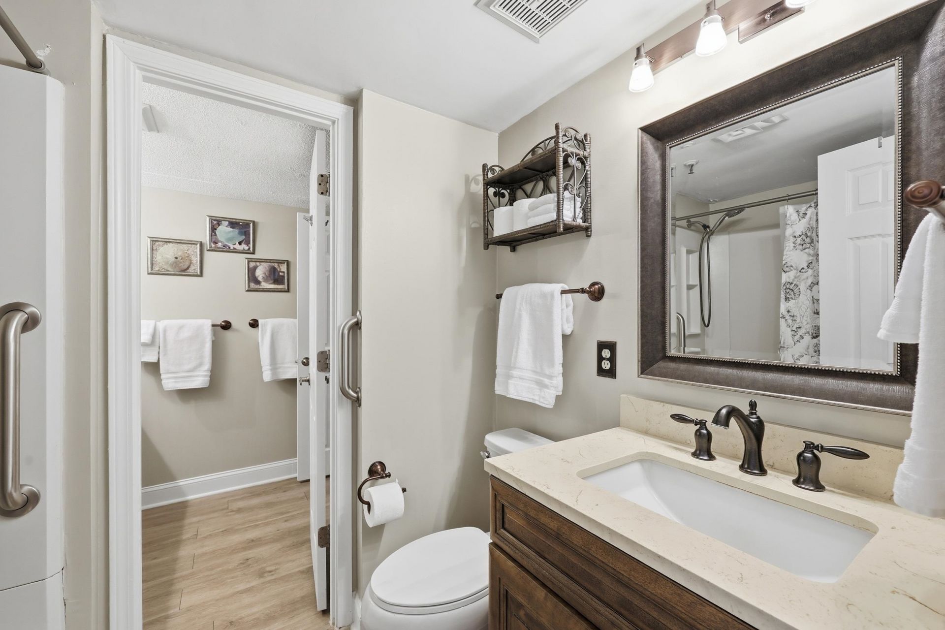 2500 N Ocean Blvd. Photo 20